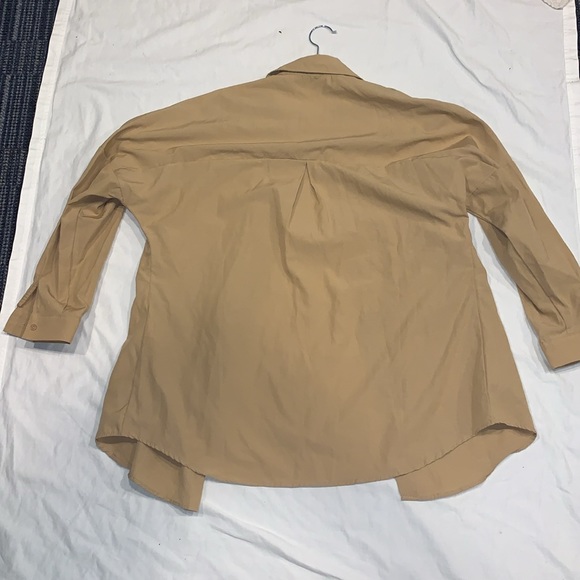 Big Dart button up - Picture 2 of 2